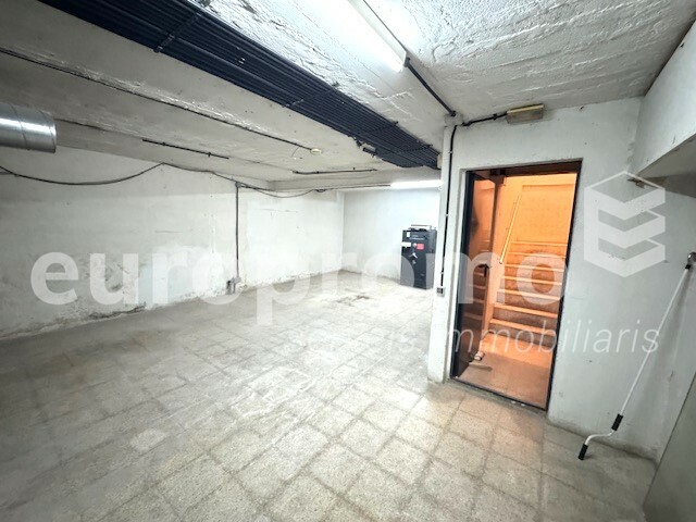 Local de 160m2 a l'Eixample de Girona