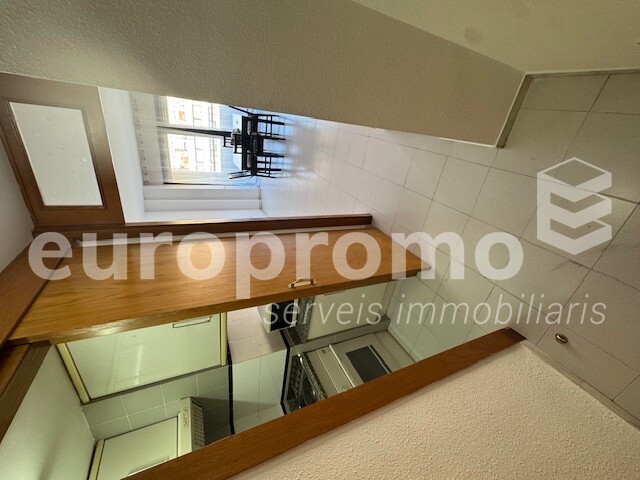 Fantástico piso céntrico de 46m2 en centro de Girona